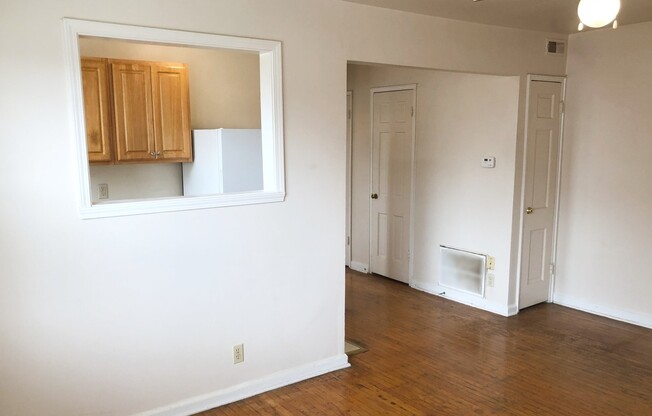 1 bed, 1 bath, 480 sqft, $764, Unit 4442-02