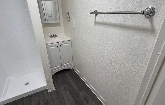 Studio, 1 bath, $1,595, Unit 9