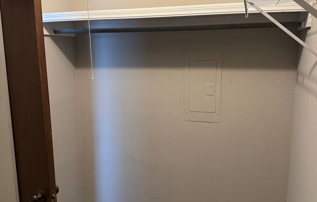 1 Bedroom 1 Bath Apartment Available