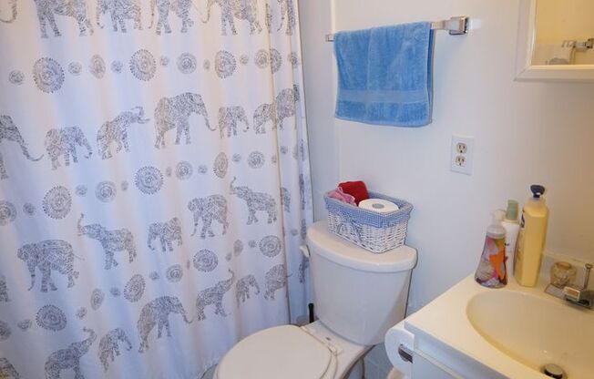 1 bed, 1 bath, $1,090, Unit 3C