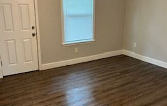 1 bed, 1 bath, $895