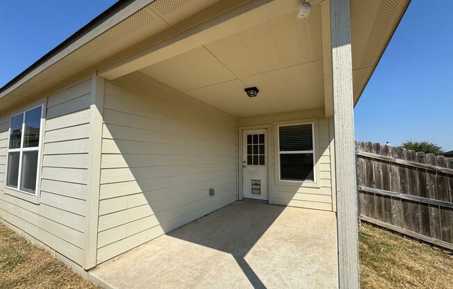 3 beds, 2 baths, $1,625