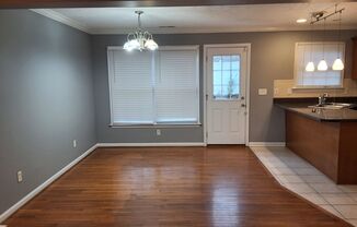 3 beds, 2.5 baths, $1,355