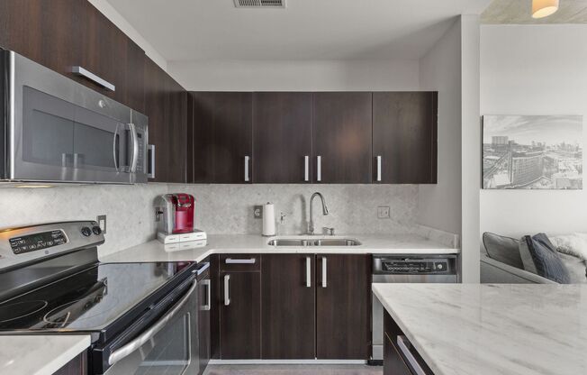 1 bed, 1 bath, $2,295, Unit Unit 1816
