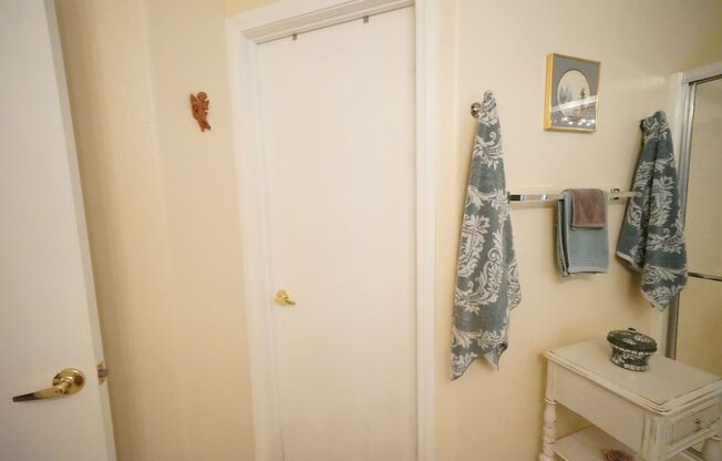 2 beds, 2 baths, $1,695