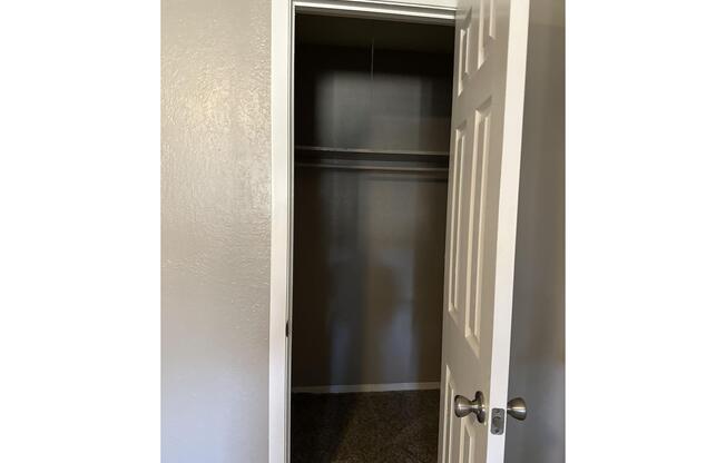 1 bed, 1 bath, 720 sqft, $1,099
