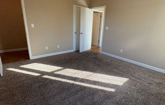 1 bed, 1 bath, 780 sqft, $795, Unit 252-H