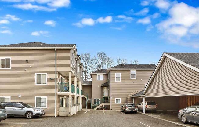 1 bed, 1 bath, 600 sqft, $1,450, Unit 240-106