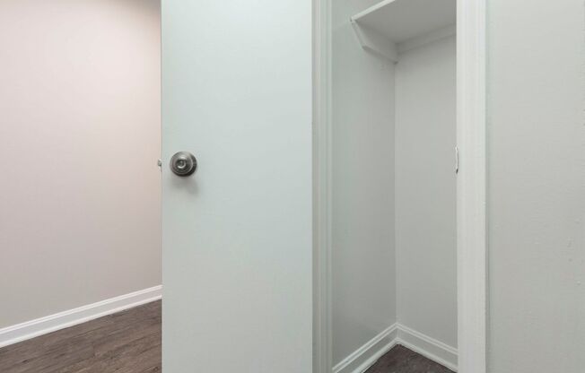 1 bed, 1 bath, $750, Unit 316