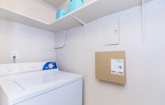 2 beds, 2 baths, 1,000 sqft, $1,127