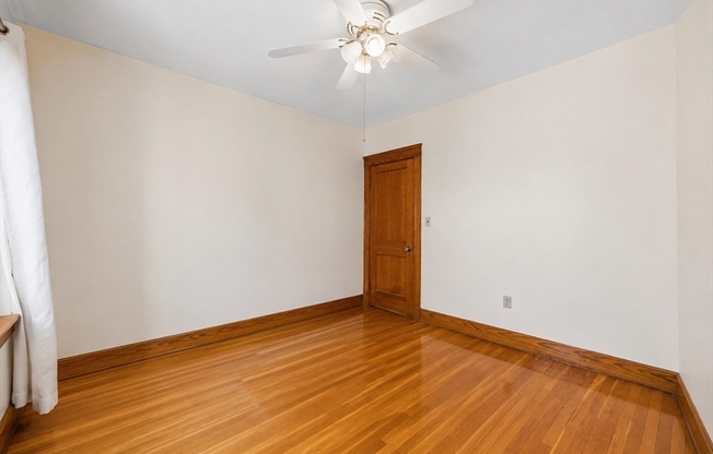 16 NEWBERN AVE