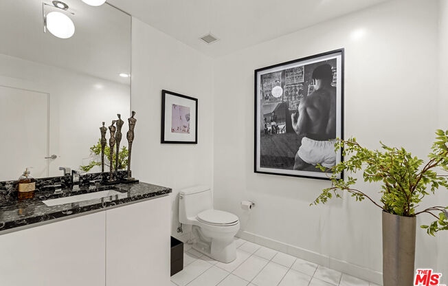 3 beds, 4 baths, 4,250 sqft, $25,000, Unit 47G