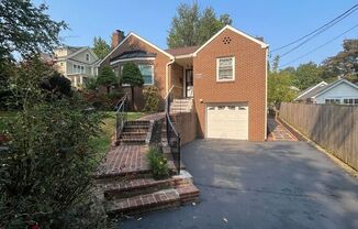 9003 3 AVE