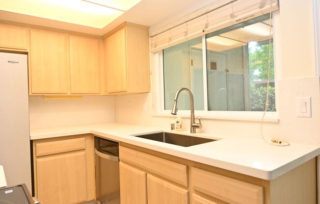 215 Chantilley Ln San Jose - 2 story 3 bed 1.5 bath Condo
