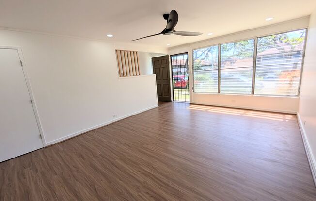 Newly Remodeled 2 bed 2 Bath Townhouse at Waialae Gardens in Kahala