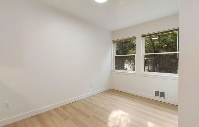 1 bed, 1 bath, 855 sqft, $2,250, Unit 209