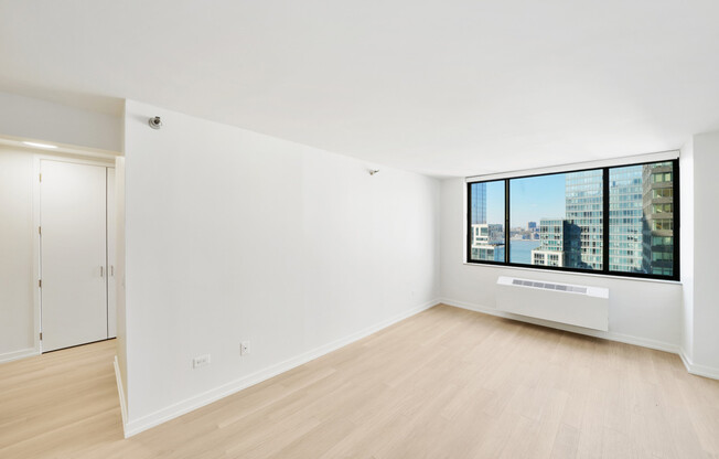 1 bed, 1 bath, $5,100, Unit C17B