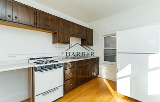 917 N Broadway Avenue