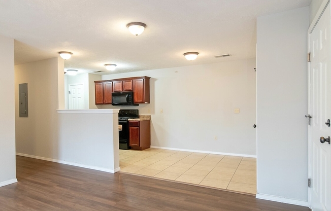 Scenic Station Apartments