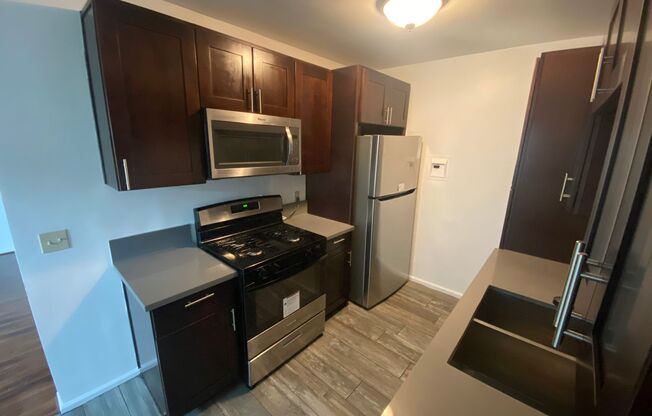 1 bed, 1 bath, 675 sqft, $1,779