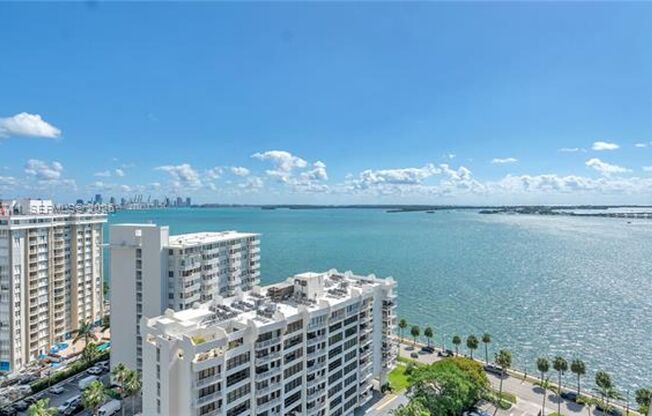 2 beds, 2 baths, $3,500, Unit # 1911