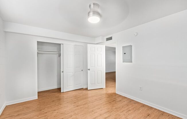 2 beds, 1 bath, 850 sqft, $1,550, Unit 37