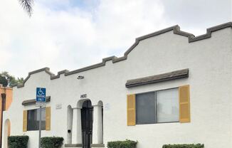 1450 Coronado Ave.