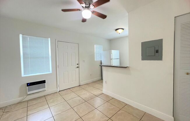 1 bed, 1 bath, 500 sqft, $1,700