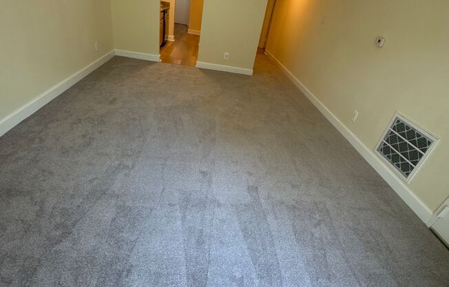 1 bed, 1 bath, 745 sqft, $1,750, Unit 14204 #A1