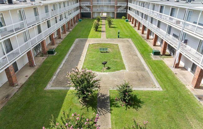 1 bed, 1 bath, 900 sqft, $859, Unit 2062