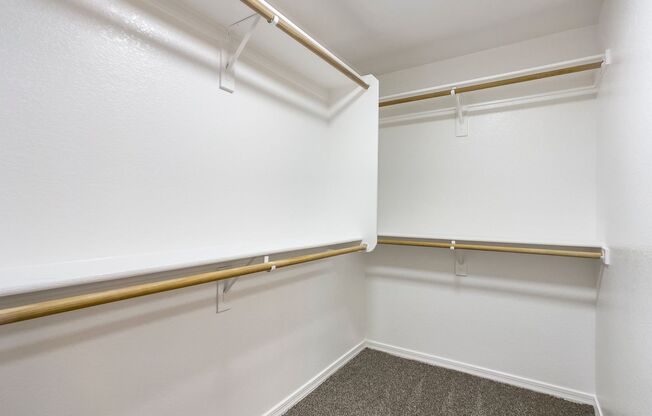 2 beds, 2 baths, 1,342 sqft, $1,695, Unit 113