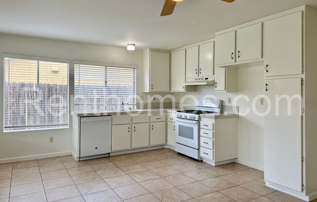 Mira Mesa, 8575 Keystone Ct, Cul-De-Sac, Near All, Fenced Yard, Attached 2 Car Garage with Opener.