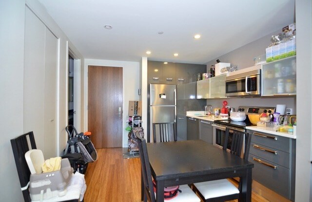 1 bed, 1 bath, 578 sqft, $3,000, Unit 304