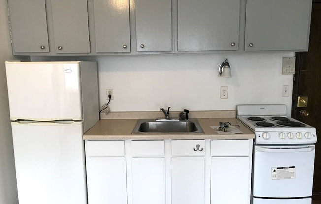 1 bed, 1 bath, 825 sqft, $1,050, Unit 3452-103