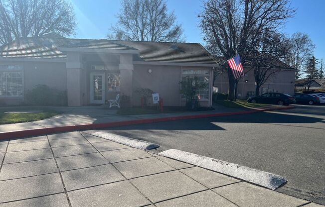 Woodcreek Senior Commons