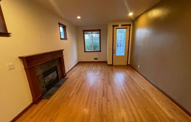 Gorgeous 3 bedroom Home for Rent in Edmonds