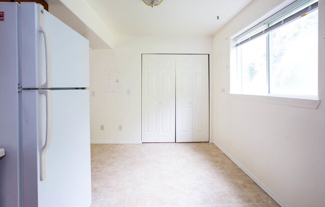 2300 Benton
