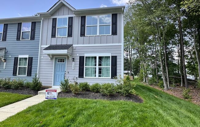 Discover Modern Living at Warwick Towns, 1120 Canterbury Ridge Road available NOW!