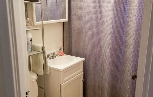 Studio, 1 bath, 445 sqft, $1,575, Unit 518-314