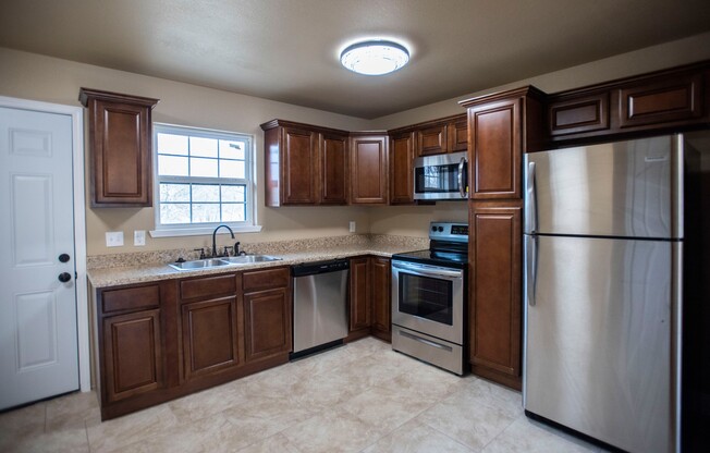 NATURE LANE DUPLEX-315 & 321