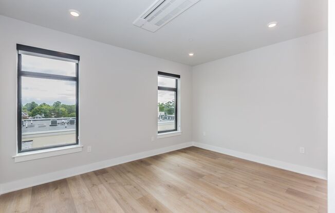 1 bed, 1 bath, 874 sqft, $2,900, Unit Apt # 212