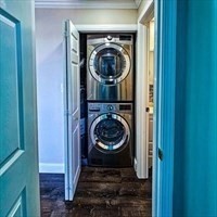 2 beds, 2 baths, 1,206 sqft, $3,000, Unit 1002