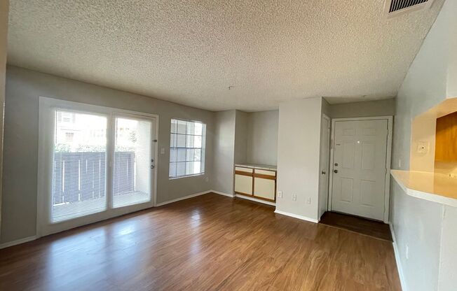 2 Bed / 1 Bath Condo in Gated Comm. In Altamonte Springs. Available Now!