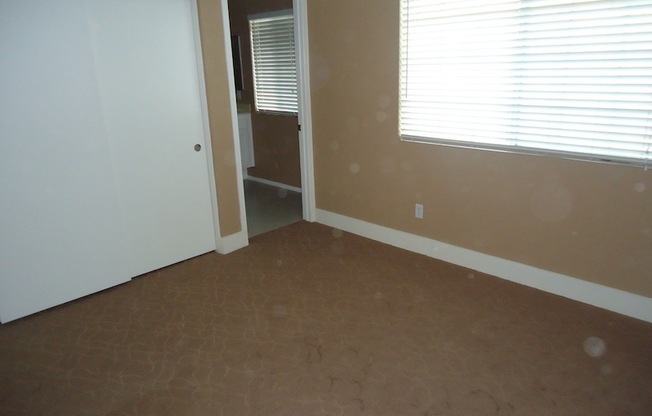 2 beds, 2.5 baths, $2,500