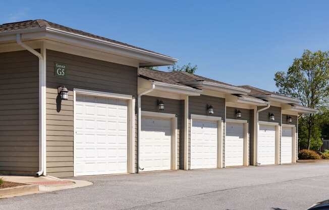 Garages at Abberly Market Point Apartment Homes, South Carolina, 29607