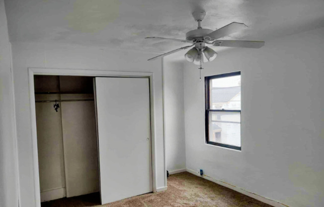 500 CTR AVE