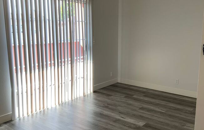 Modernized 2BD Apartments