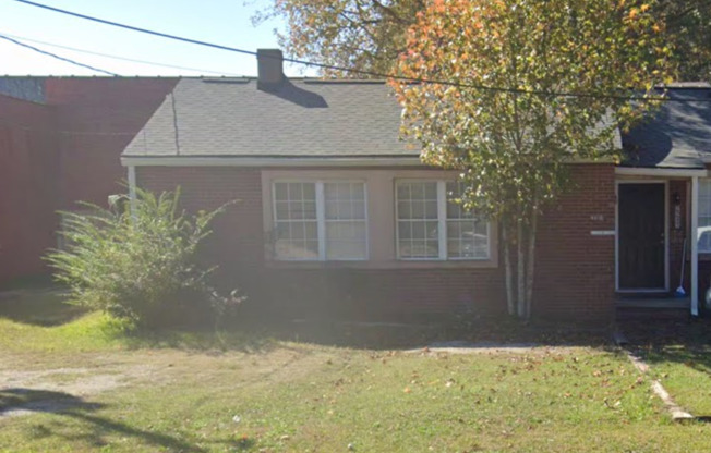 Freshly Renovated 2-Bedroom apartment! - HALF OF YOUR FIRST MONTH FREE!