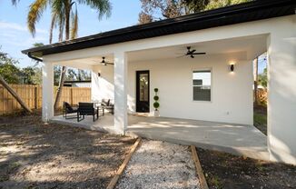 Beautiful New constriction Near Madera Beach