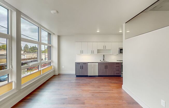 1 bed, 1 bath, 580 sqft, $2,855, Unit 208